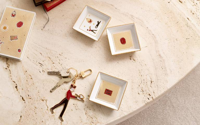 卡地亞&LINE推出限定動態貼圖！ 滿載歡欣活力，迎接聖誕節