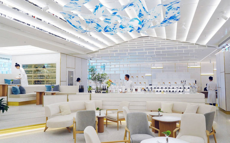 二星主廚黃以倫Fine Dining餐廳「A」將開幕　宛如在全白藝廊用餐、首波菜單致敬10位台灣工藝家