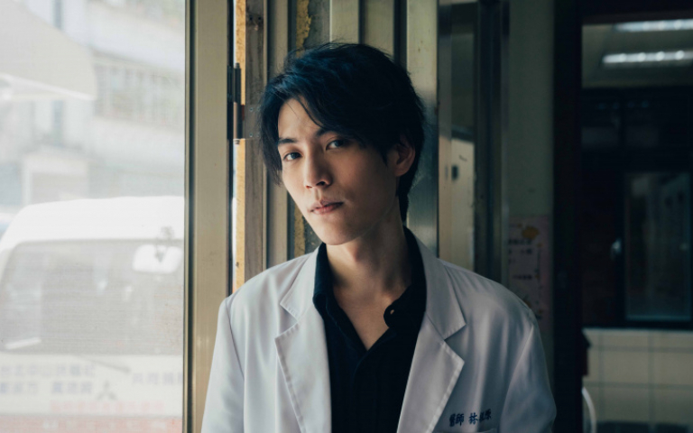 林子閎驚喜客串脫稿演出激火花 邱勝翊睽違十四年與親弟邱宇辰對戲