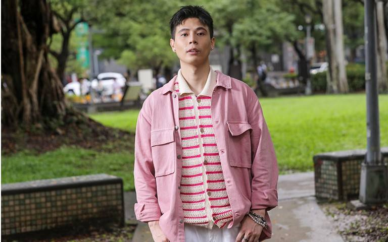 星談心/柯朋宇圓夢哽咽憶青春 又黑又瘦遭虧像吸毒犯