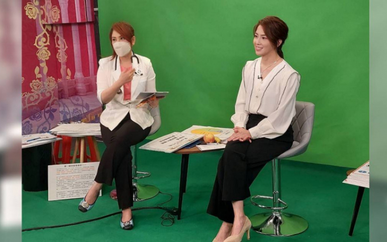 薛楷莉邀許藍方探討性教育　公開床事NG行為