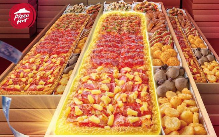 必勝客「一公尺派對巨飽盒」限量回歸！三大餐點升級，再抽十萬獎金！