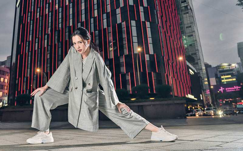 劉奕兒　爺爺的加油穿越生死