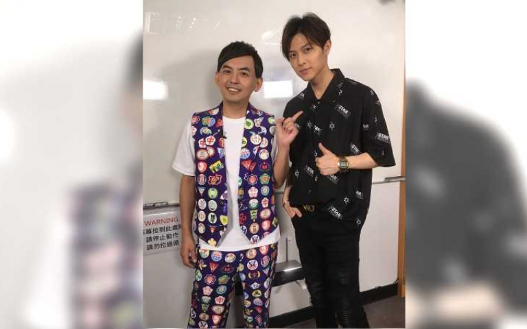 邱勝翊黑歷史被踢爆 同學揭他高中情史