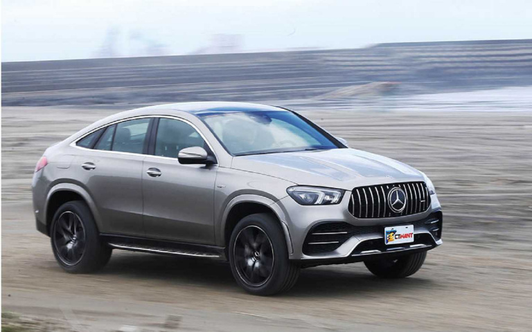 飆上路/Mercedes-AMG GLE 53 4MATIC+ Coupé 集性能美感於一身