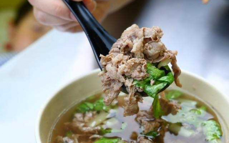 下雨的周末就是要喝當歸羊肉湯!宜蘭宵夜文最後一彈 吃不過癮再來份瓜仔雞麵就對了(4)