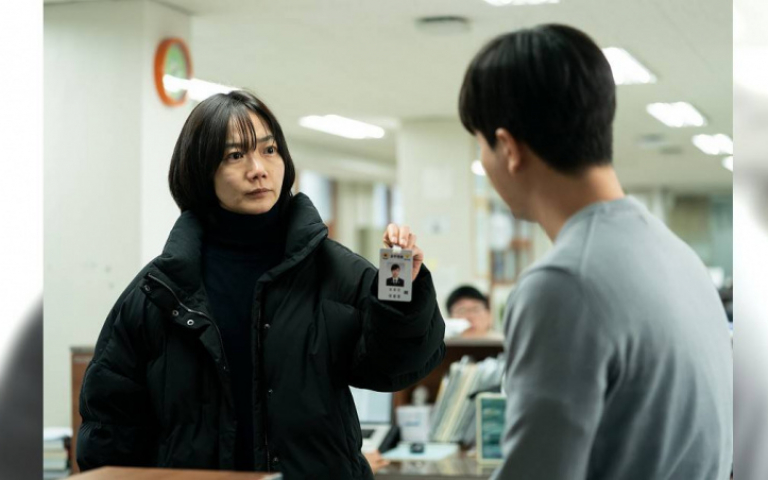裴斗娜《陰影下的她》詮飾從影最黑暗角色 為顯疲態一周沒睡上陣演出