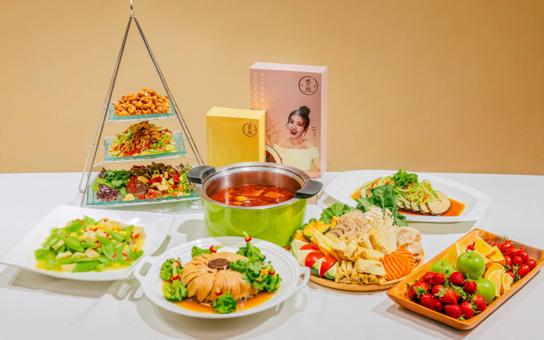 名廚示範年菜這樣吃！素麻辣鍋、杏鮑菇燴長年菜等五菜一鍋上桌囉！