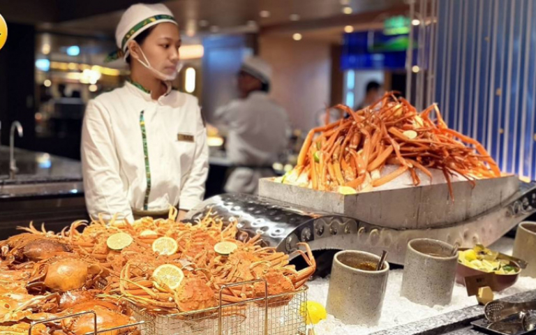 最難預訂Buffet「島語」高雄店今開幕　首設全台少見、自助餐板前座位