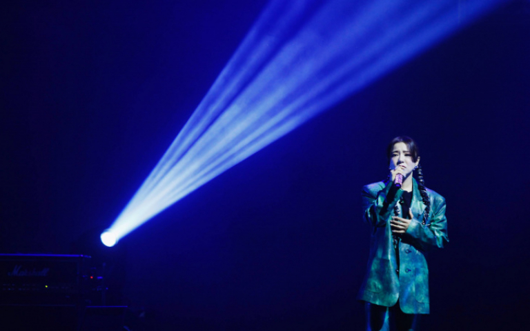 丁噹相隔5年嗨翻大馬　歌迷太熱情加碼唱11首歌