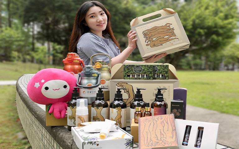 momo富邦媒與經濟部商業司合力打造《momo綠色購物節》！推出「Go Green Go Live」不間斷直播、「綠色生活週」專區推廣綠色優質商品