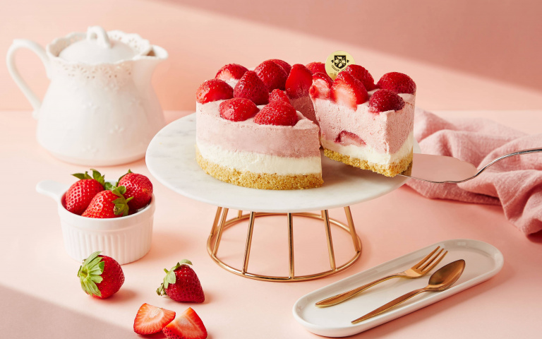 超限量冬季甜點！「草莓玻尿酸生乳酪蛋糕」限定登場！吃甜點還能水噹噹