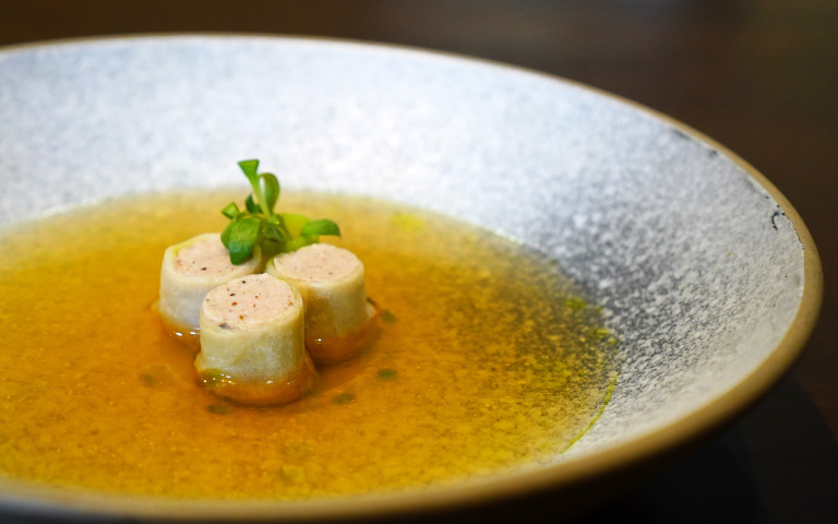 季節套餐翻玩潤餅、貢丸湯　到新竹百年古蹟品嘗質感Fine Dining