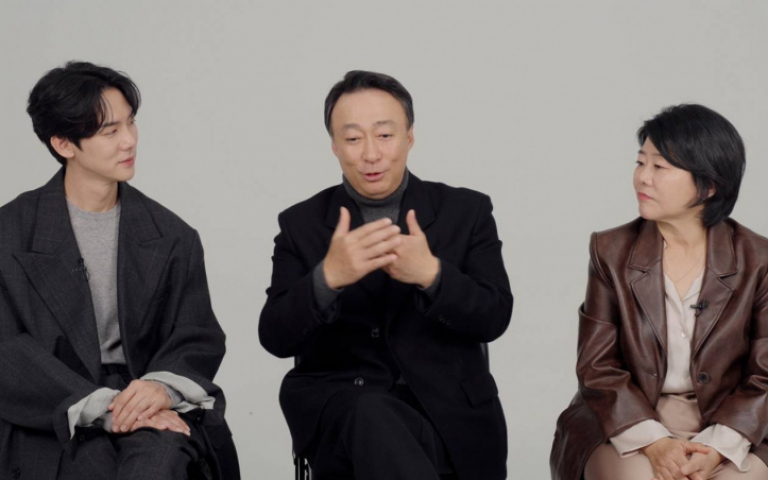 李聖旻大讚台灣乾淨狗屎少　柳演錫電蚊拍不離手自封「殺蟲魔」