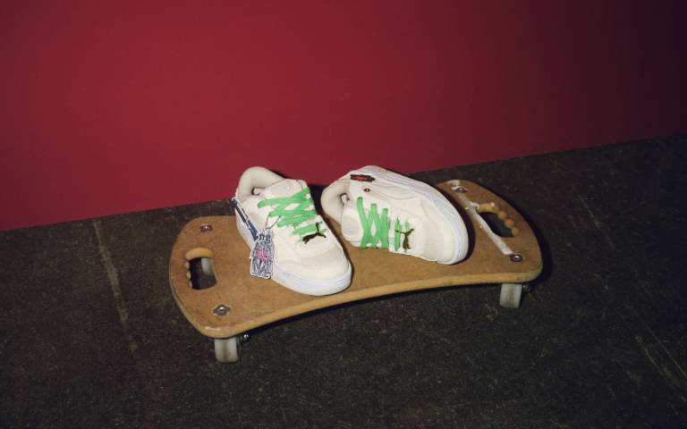 女力爆發！PUMA 聯名 X-GIRL， 工裝長裙、繞脖背心...展現女性魅力！