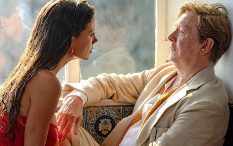 為了想去義大利海岸度假　蓋瑞歐德曼演出《拿坡里的美麗傳說》