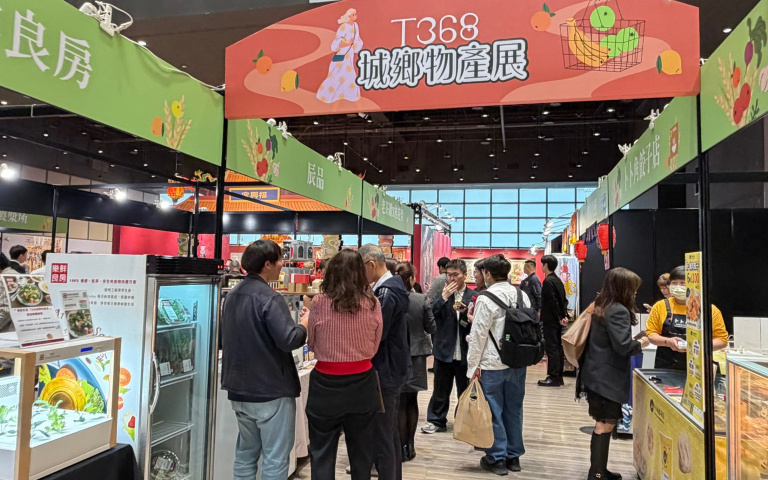 新光三越《T368城鄉物產展》全台巡迴開跑！媽祖首度進駐百貨、雲林在地美食一次吃