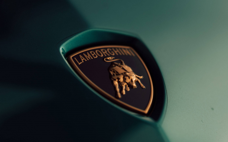Lamborghini 2021年度全球銷售佳績再造新猷 馭藏經典,造夢新傳奇,邁向永續新世代!