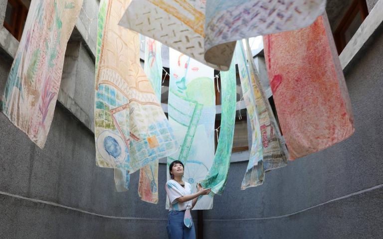 艋舺有藝思1／逛「新富有樂市」感受另類萬華　看居民拓印日常、漫遊街巷聆聽聲音劇場