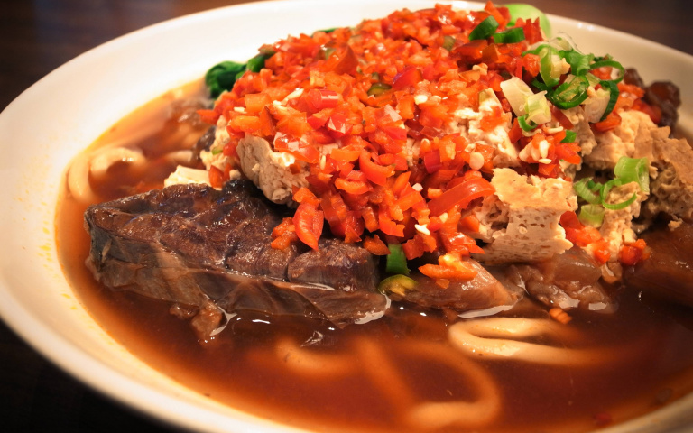 好滋味「臭」一對!臭豆腐牛肉麵系列 每週一買一送一