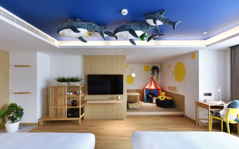 全新輕旅品牌7/1在高雄正式迎客　攜手IKEA打造鯊魚主題房