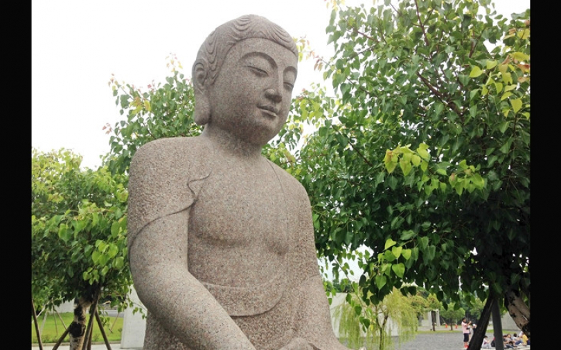 【台北散步】尋心靈地圖！走進農禪水鏡幻景　有小書店和輕食