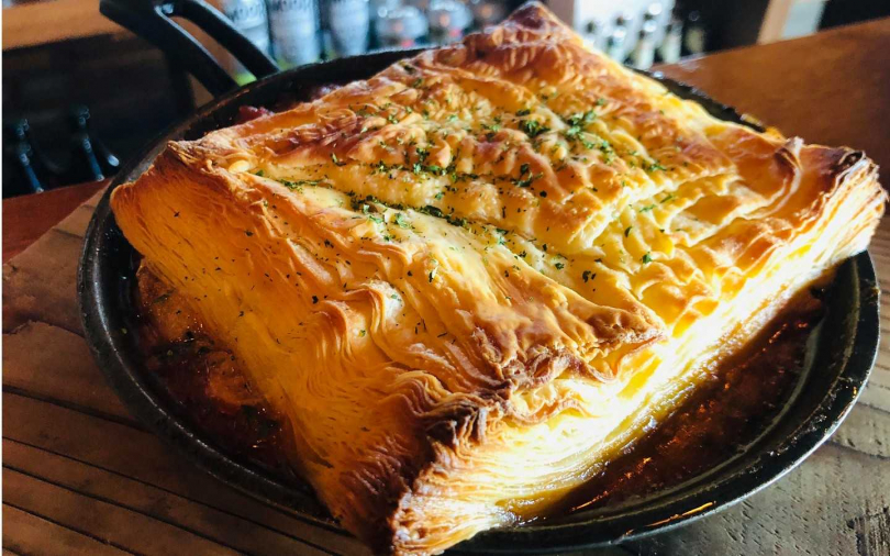 以巴爾幹半島料理為靈感推新菜　波赫肉派餡餅、莫斯塔爾洋蔥塔融合東西風味