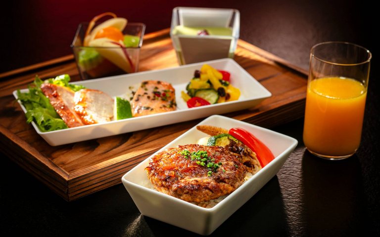 乾杯集團ｘ長榮航空　打造「和牛空中饗宴」！美味飛上天