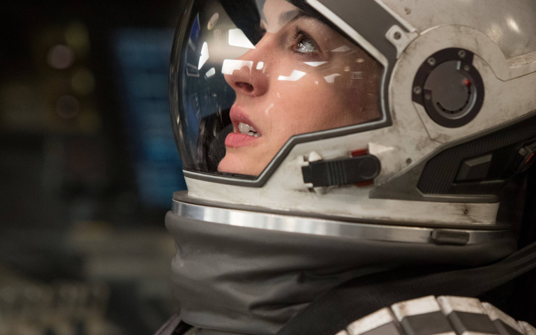 安海瑟薇揭諾蘭暖心之舉　《星際效應》上映十週年重映