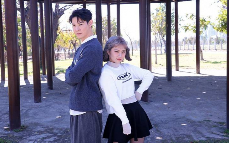 原子少年下重手賞主持人巴掌　夏和熙「出道以來第一次」