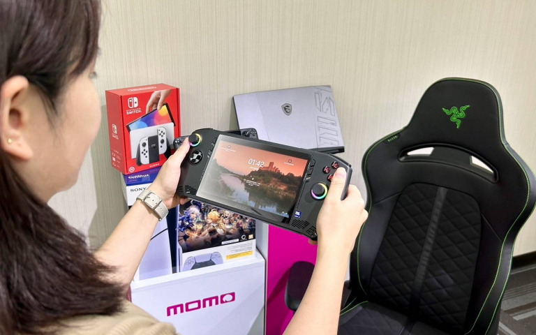 momo盤點最夯AI電競筆電、電競掌機、2024必玩新遊戲，一站購齊輕鬆玩暑假！