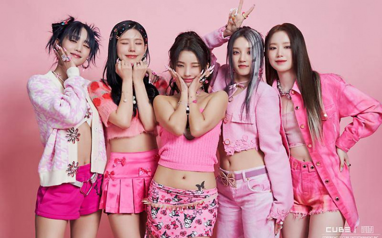 (G)I-DLE確定全員續約!奪MMA「年度製作」大賞,五位成員淚灑舞台!