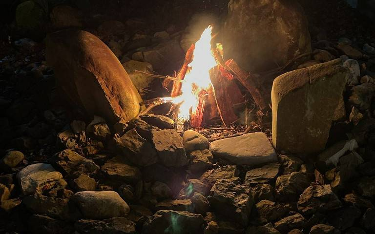 馥森阪治「生之饗宴」晚餐即將正式登場，感受在暗空下星辰佳餚的文化洗禮！