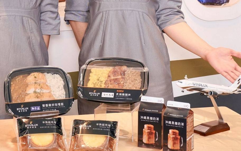 7-11×星宇航空推新品！炙燒雞腿丼、黑糖奶茶，再抽日本來回機票！