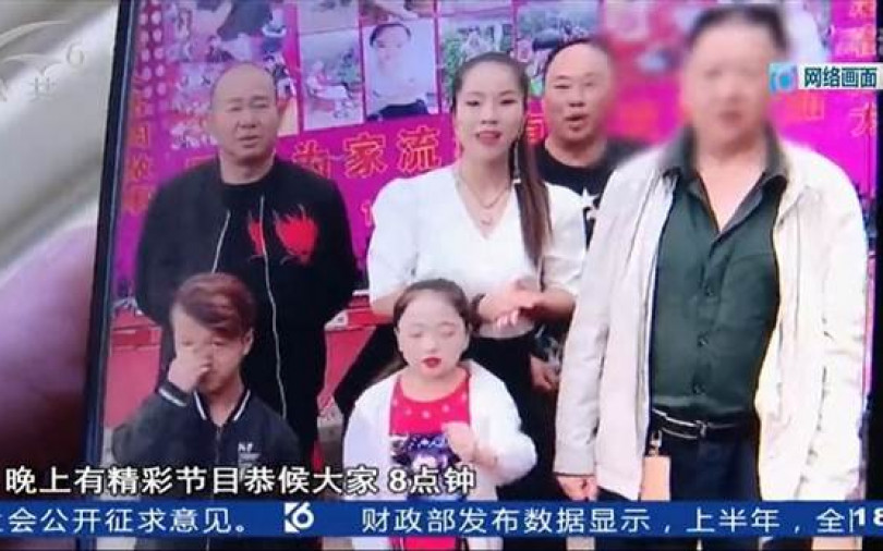 直播媽媽喪禮!網紅宴客砸傷20名親友被譙翻