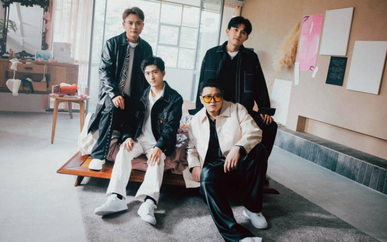 icyball冰球樂團邀有村希拍MV 片場朝聖嗨喊:玩音樂最快樂的一天