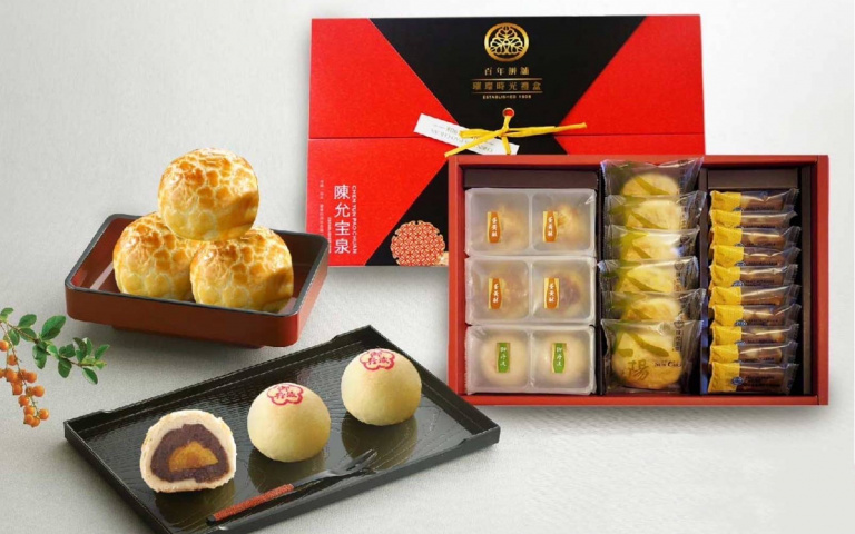 百年糕餅老店中秋禮盒85折優惠，再加送小禮盒！紅豆、鹹蛋黄一次吃！