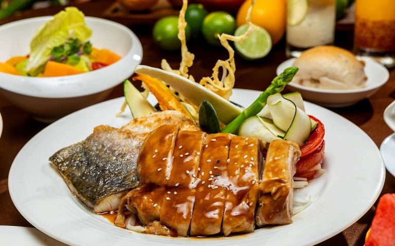 神旺商務酒店推「盛夏食光」不限平假日 4人同行享85折！每人最低僅750元有找