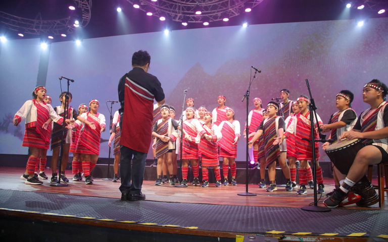 錦屏國小組兒童合唱團！乘著受助翅膀飛往馬來西亞感恩巡演，用興趣和天賦回饋世界！