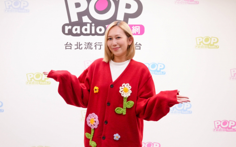 瑪菲司赴韓領獎變迷妹 巧遇男神池昌旭直呼「沒獎也沒關係」