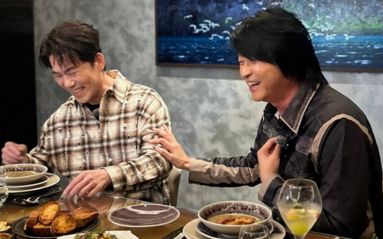 游鴻明結婚29年空姐妻首曝光　曾遇7.6強震險永別