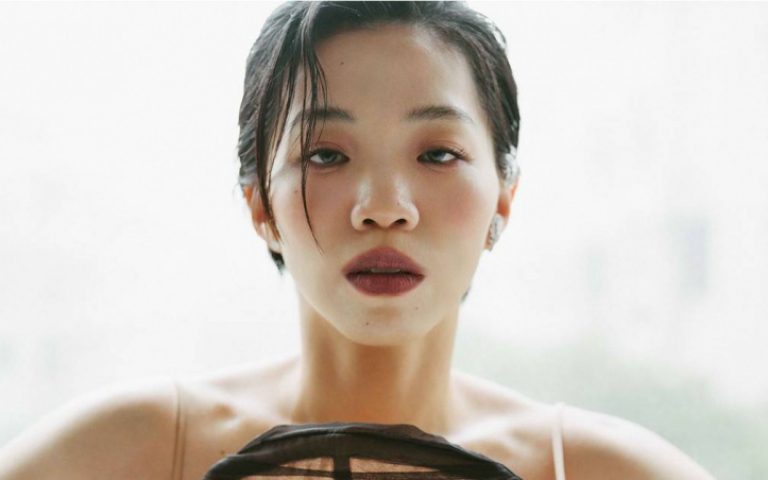 金曲獎坐蔡依林旁邊　洪佩瑜嗨喊：她就是一個QUEEN
