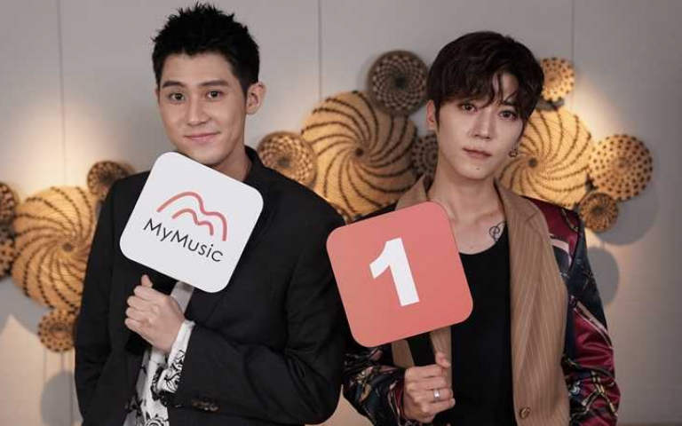 畢書盡成家自白心境　攜李玉璽聊創作