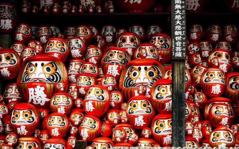 達摩大集合!祈求各種勝運的大阪勝尾寺