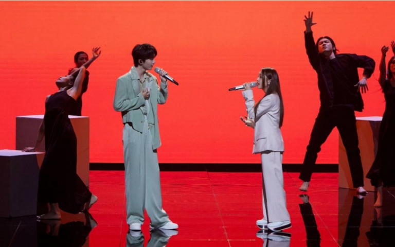 艾薇攜手馬嘉祺再登《聲生不息》　趁空大嗑長沙小龍蝦