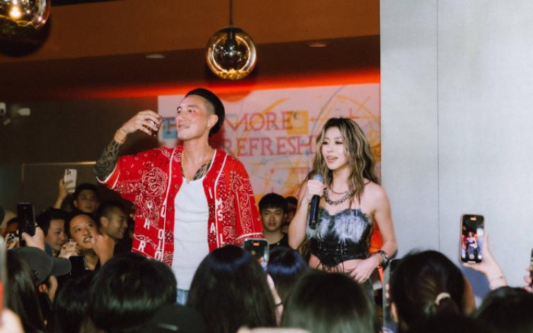 蔡詩芸快閃夜店首唱新歌　老公王陽明愛相隨