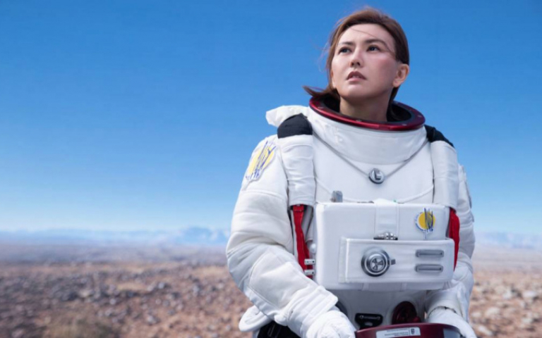 孫燕姿2026巡演再啟動！　新歌〈飛瀑而下〉在失重中接住自己