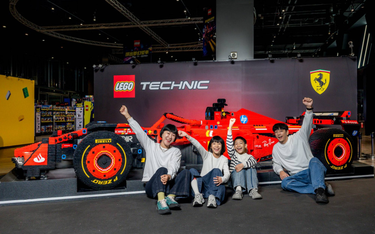 不只拼積木更能開賽車！樂高1:1法拉利模型＋闖關體驗進駐台茂，打造最強親子體驗！