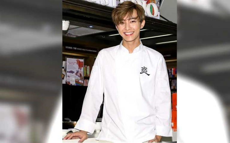 炎亞綸升格乾拌麵CEO 佛系開示「豬揚分手」