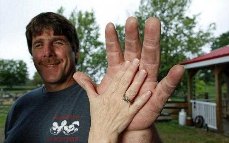 《大力水手》普派在民間？美國腕力冠軍Jeff Dabe～　